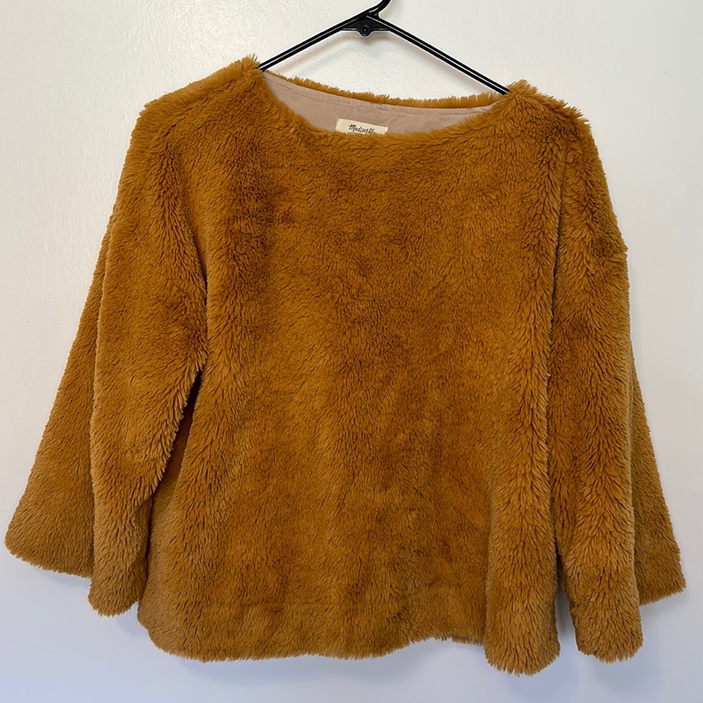 Madewell fluffy caramel colored sweater size small